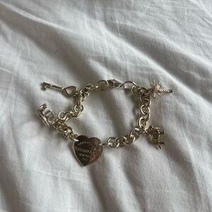 Return to Tiffany Heart Tag Bracelet in Silver